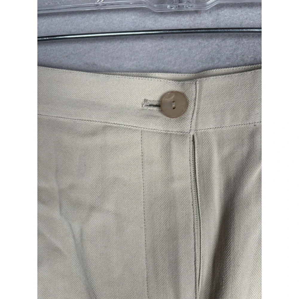 Lizgolf‎ By Liz Claiborne Shorts Womens 6 Beige Silk Golf Bermuda Pleated Twill